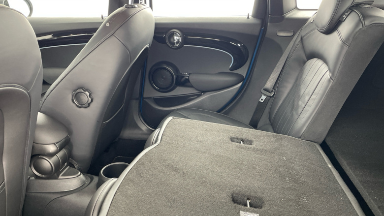 MINI Hatchback 1.5 Cooper Exclusive 5dr Auto Petrol Hatchback